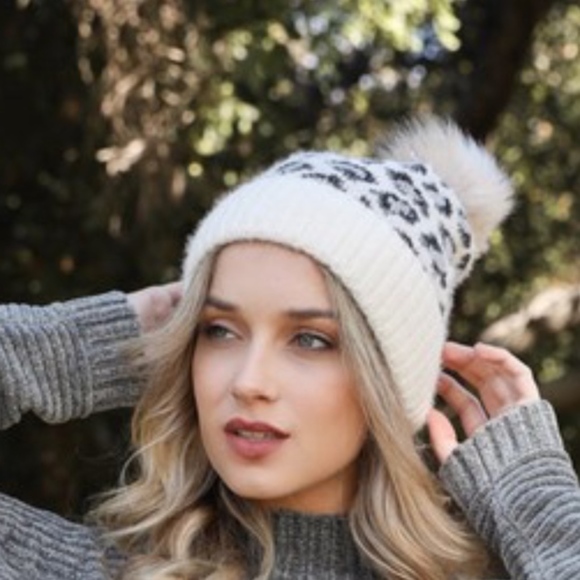 Leopard Print Fuzzy Faux Fur Beanie - Picture 6 of 8